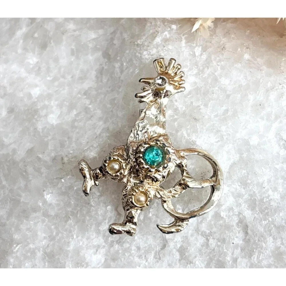 Rooster Figural Blue Rhinestoned Costume Jewelry Brooch | Lapel Pin